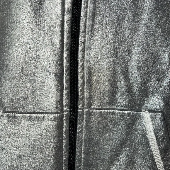 PINK Victoria's Secret Rare Metallic Silver Graphic
Hooded Zip Jacket - Picture 3 of 4